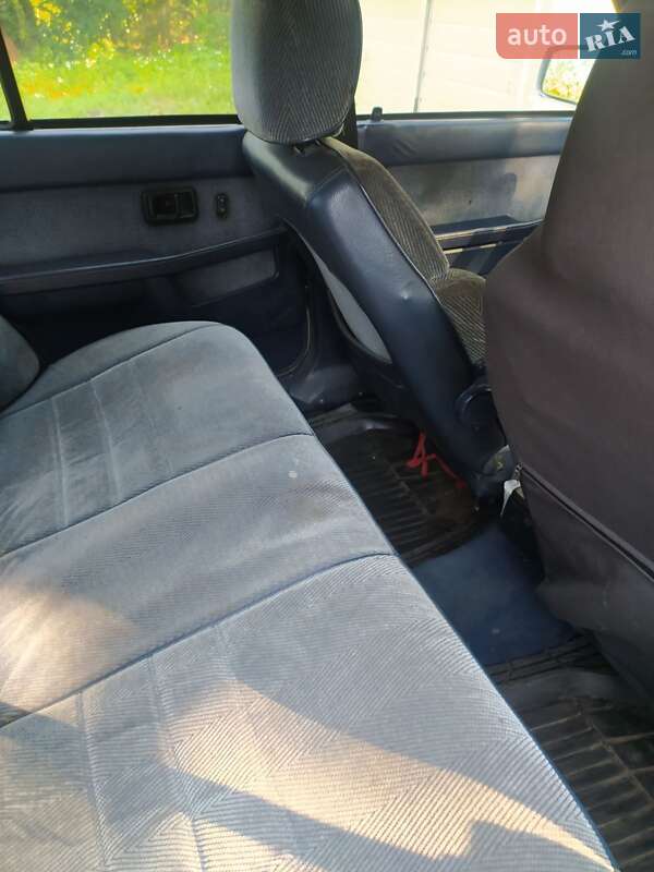 Седан Mazda 626 1985 в Харкові фото 7 Седан Mazda 626 1985 в Харкові