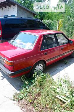 Седан Mazda 626 1986 в Белгороде-Днестровском