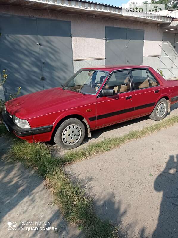 Седан Mazda 626 1986 в Белгороде-Днестровском