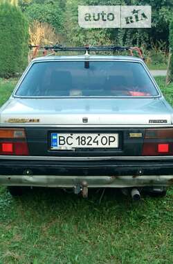 Седан Mazda 626 1986 в Галиче