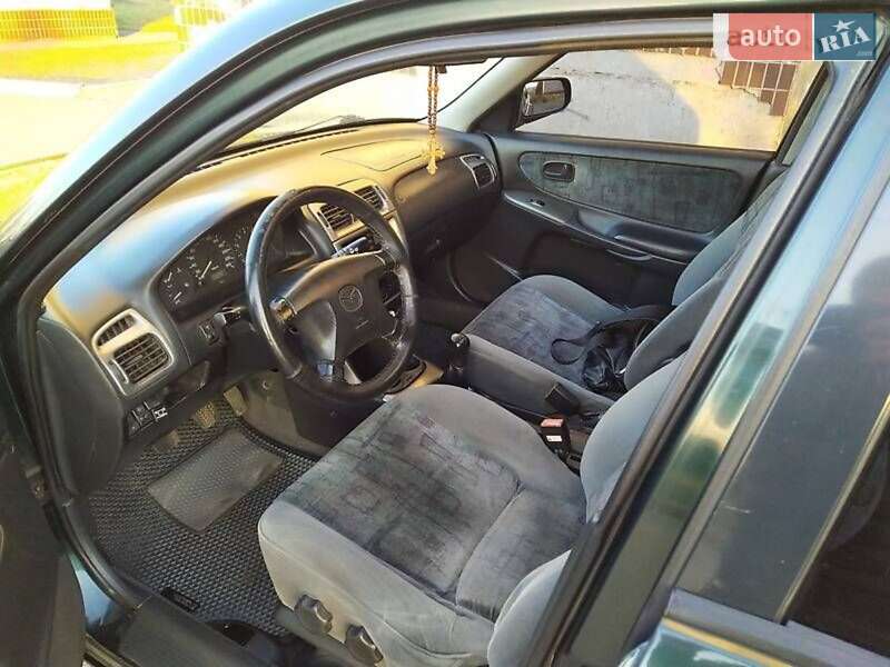 Універсал Mazda 626 1998 в Кривому Розі