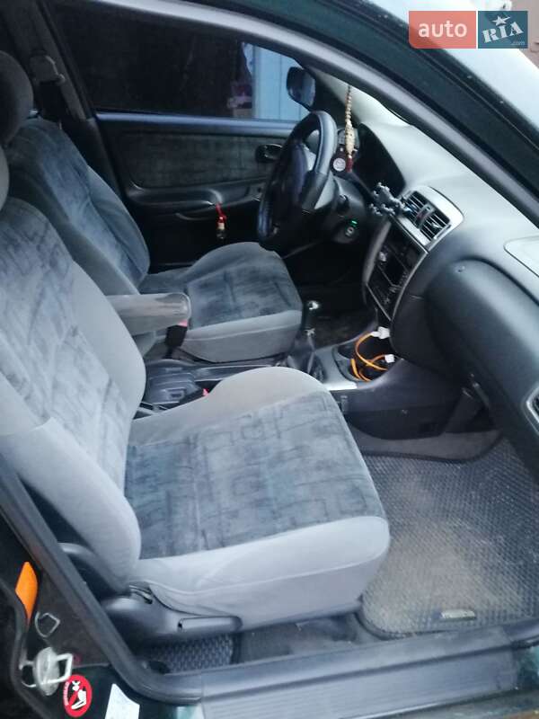 Універсал Mazda 626 1998 в Кривому Розі