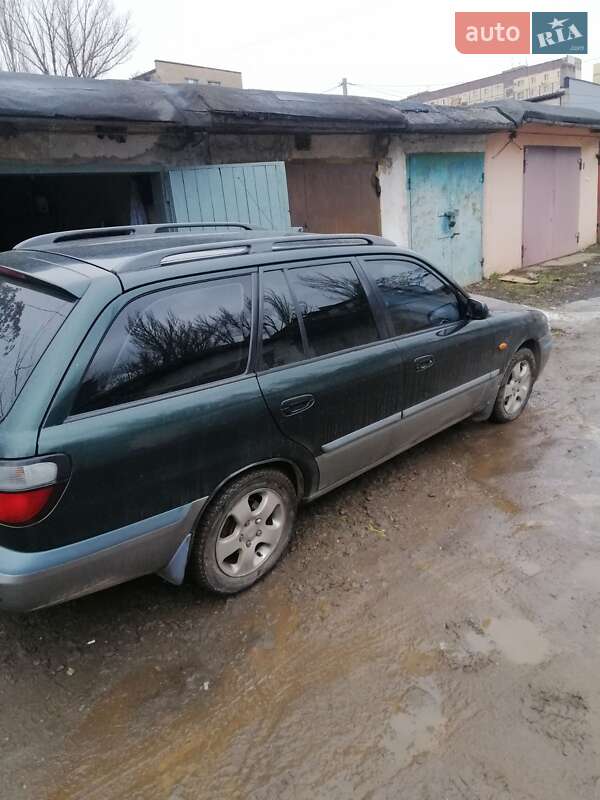 Універсал Mazda 626 1998 в Кривому Розі