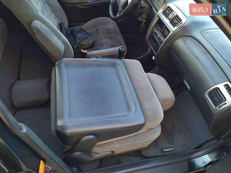 Універсал Mazda 626 1998 в Кривому Розі