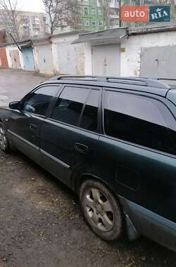 Універсал Mazda 626 1998 в Кривому Розі