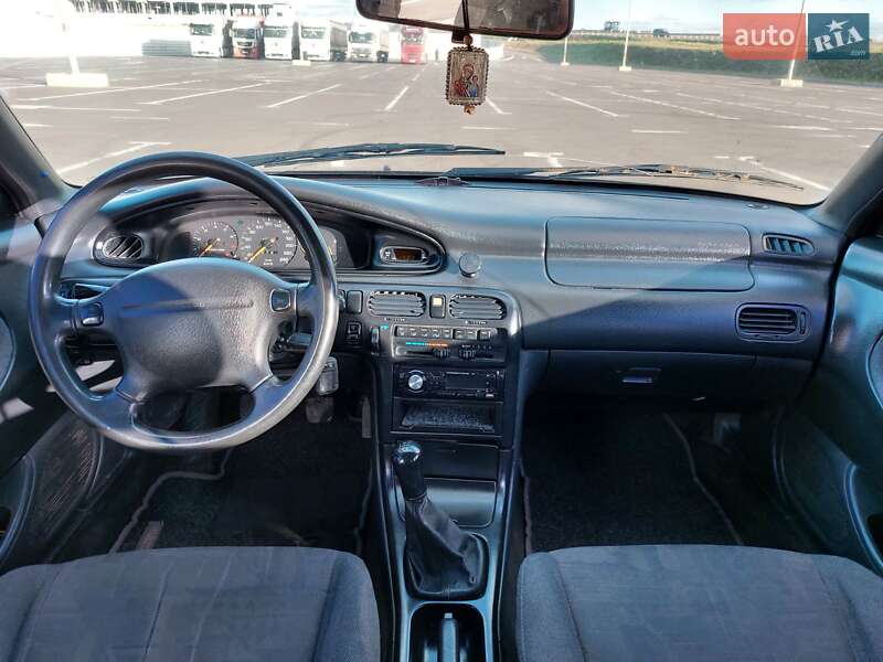 Седан Mazda 626 1996 в Львове