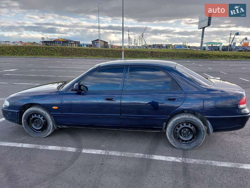 Седан Mazda 626 1996 в Львове