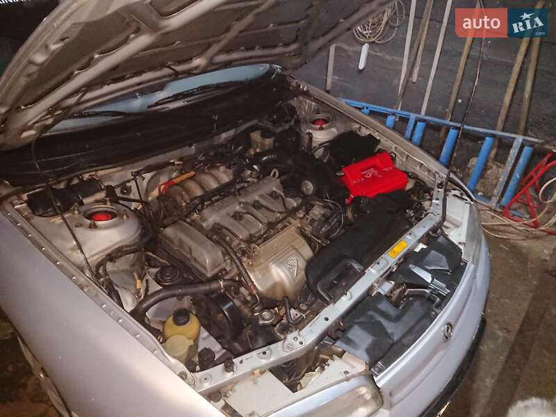 Хетчбек Mazda 626 1993 в Люботині