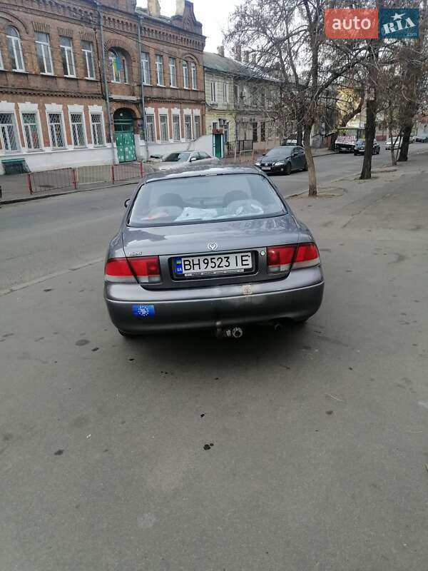 Седан Mazda 626 1993 в Одессе