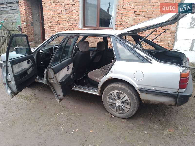 Хэтчбек Mazda 626 1984 в Луцке