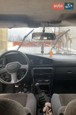 Хэтчбек Mazda 626 1988 в Черновцах