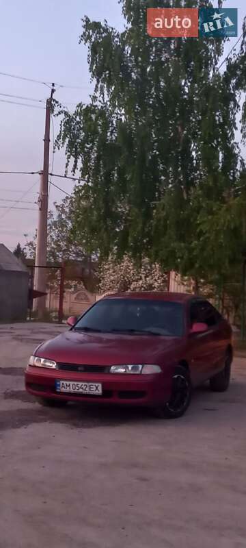 Хэтчбек Mazda 626 1995 в Звягеле