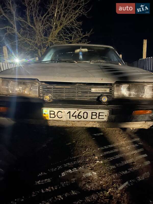 Седан Mazda 626 1986 в Белгороде-Днестровском фото Седан Mazda 626 1986 в Белгороде-Днестровском