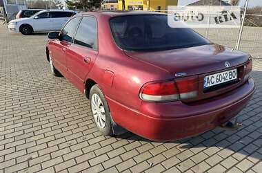 Седан Mazda 626 1995 в Иваничах