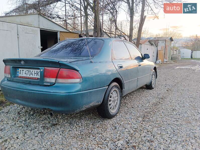 Седан Mazda 626 1995 в Ивано-Франковске