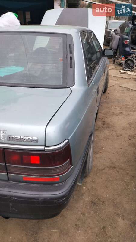Седан Mazda 626 1991 в Виноградове
