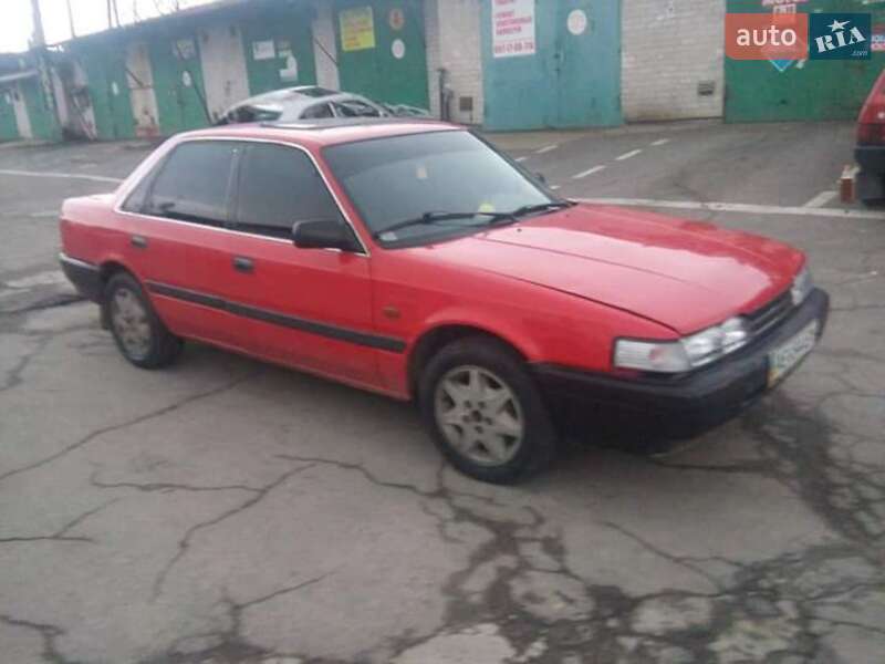 Седан Mazda 626 1988 в Запорожье фото 3 Седан Mazda 626 1988 в Запорожье