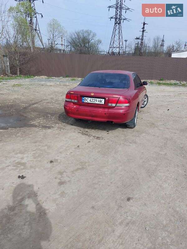 Седан Mazda 626 1992 в Ужгороде