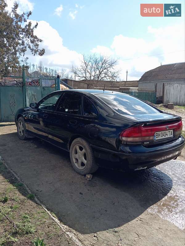 Хэтчбек Mazda 626 1993 в Николаеве фото 7 Хэтчбек Mazda 626 1993 в Николаеве