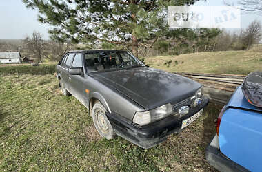 Хэтчбек Mazda 626 1987 в Вижнице