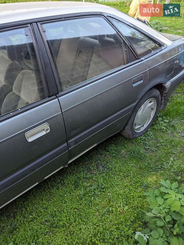 Хэтчбек Mazda 626 1991 в Здолбунове