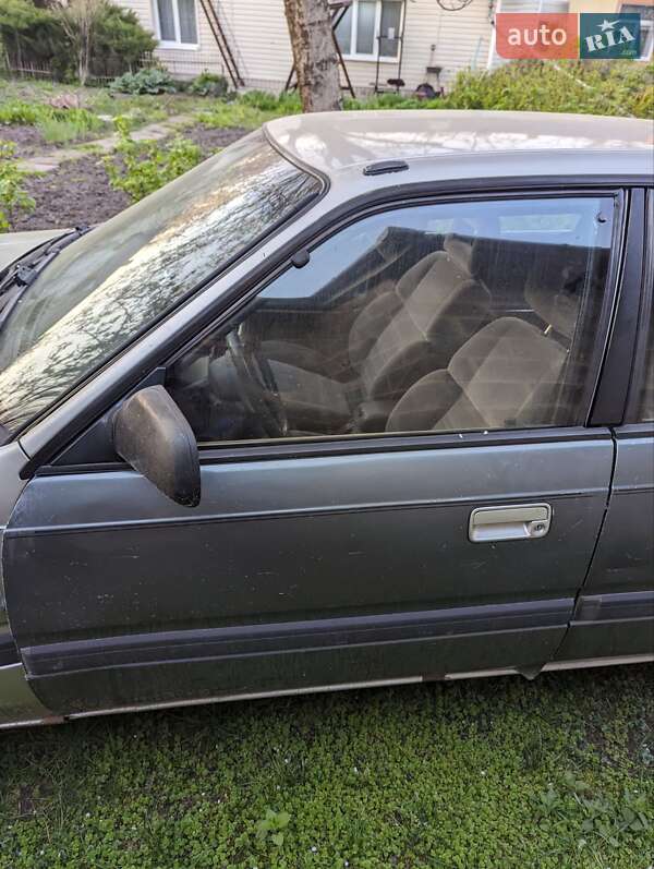 Хэтчбек Mazda 626 1991 в Здолбунове