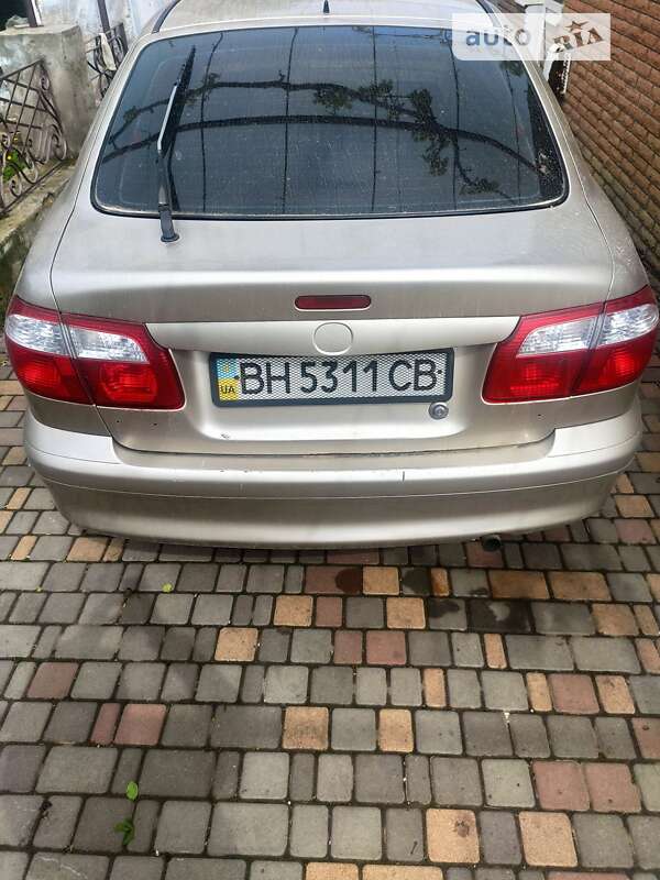 Хэтчбек Mazda 626 2000 в Коблеве