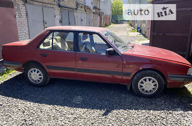 Седан Mazda 626 1987 в Львове