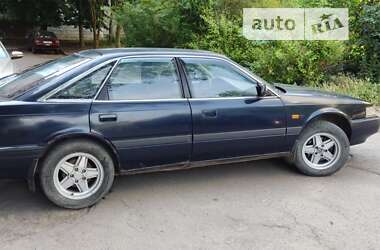 Хетчбек Mazda 626 1988 в Херсоні