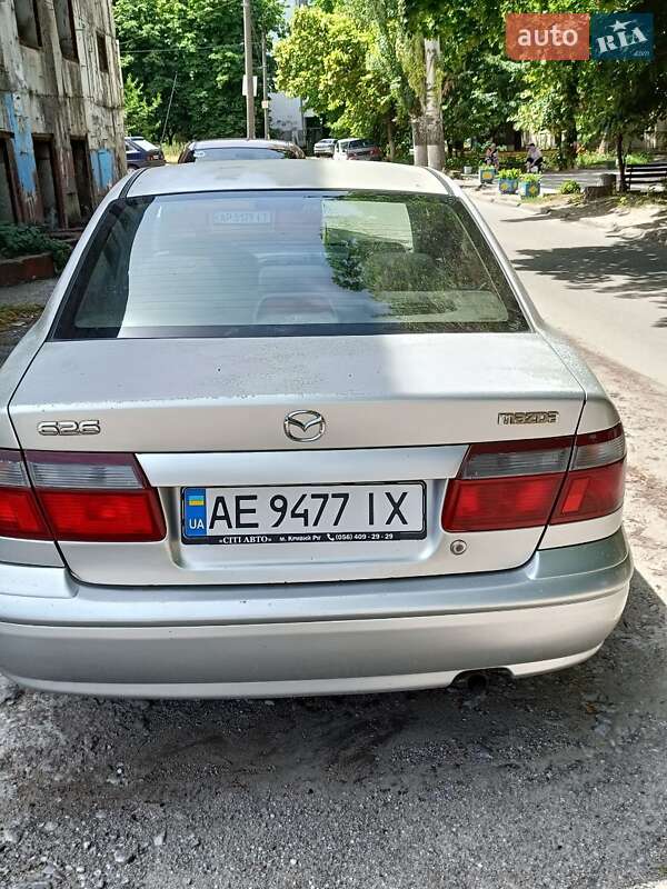 Седан Mazda 626 1998 в Запорожье