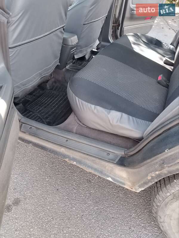 Хэтчбек Mazda 626 1990 в Запорожье