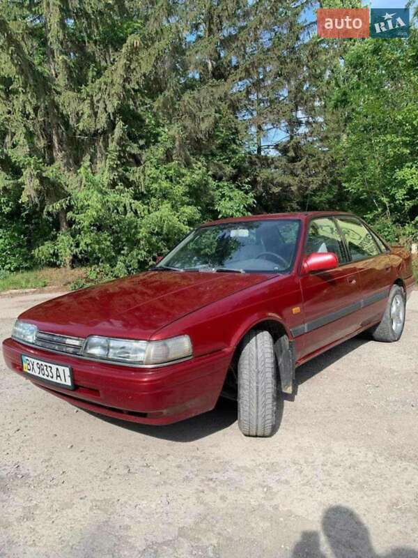 Седан Mazda 626 1990 в Каменец-Подольском
