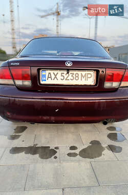 Седан Mazda 626 1993 в 