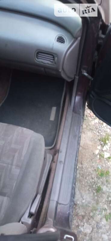 Хэтчбек Mazda 626 1994 в Хмельницком фото 25 Хэтчбек Mazda 626 1994 в Хмельницком