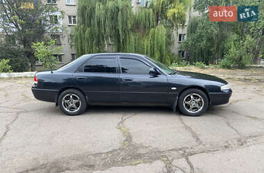 Седан Mazda 626 1992 в 