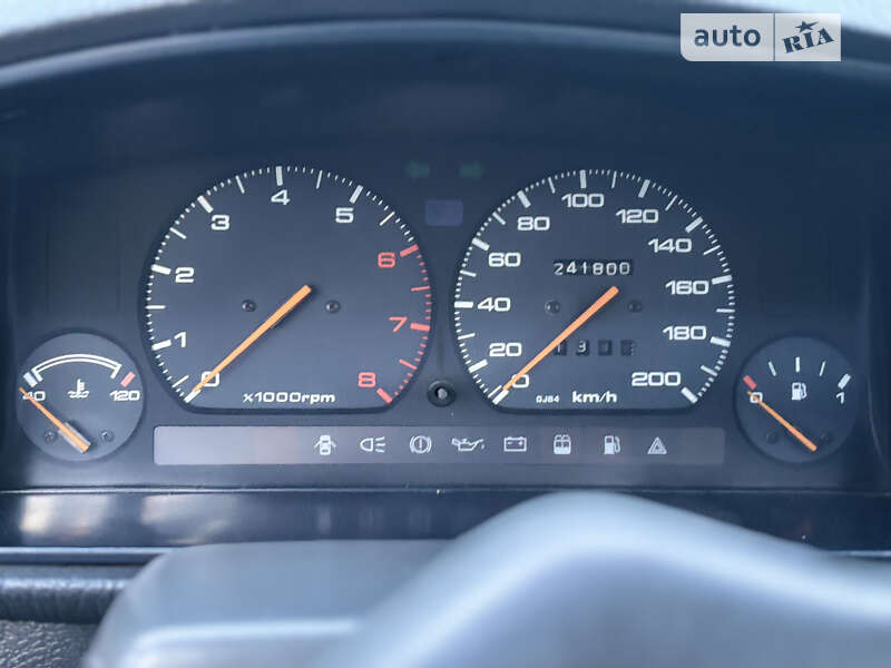 Купе Mazda 626 1988 в Черкасах