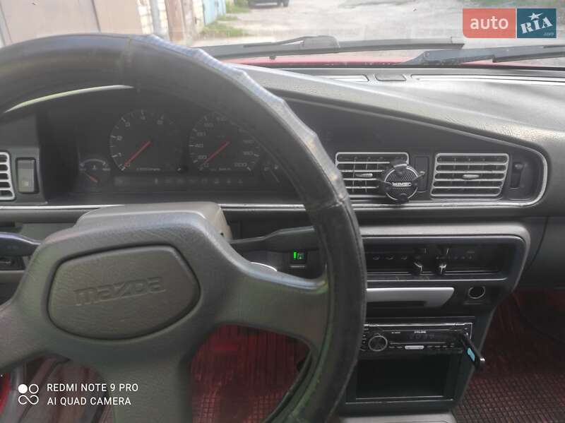 Седан Mazda 626 1991 в Житомирі