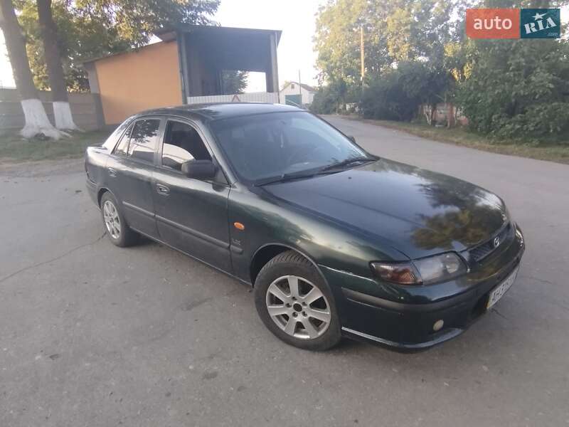 Седан Mazda 626 1998 в 