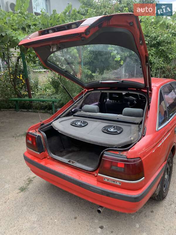 Хэтчбек Mazda 626 1992 в Беляевке