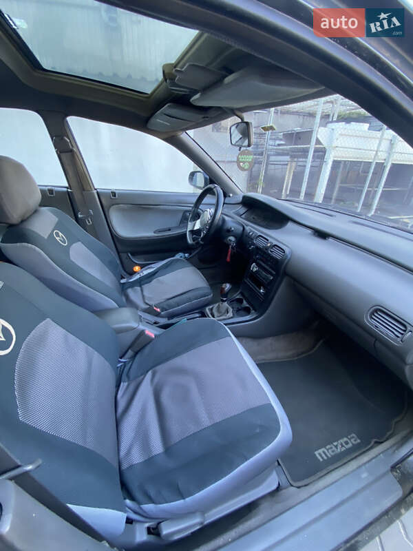 Хэтчбек Mazda 626 1993 в Одессе