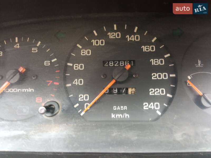 Седан Mazda 626 1994 в Черкассах