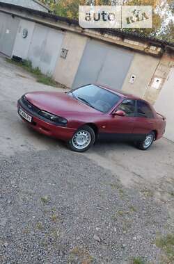 Седан Mazda 626 1993 в Городке