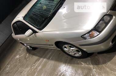 Седан Mazda 626 1998 в Одесі