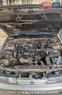 Універсал Mazda 626 1990 в Сумах