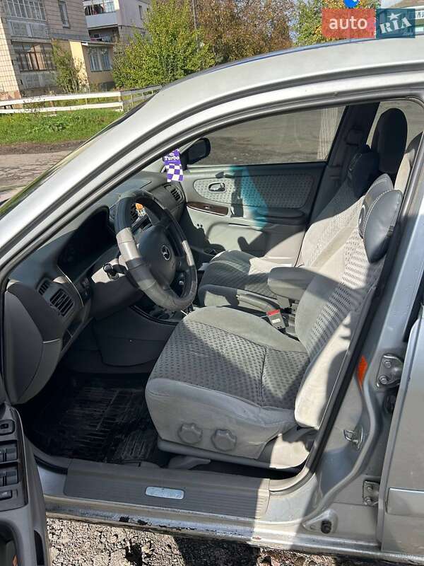 Седан Mazda 626 2001 в Здолбунове фото 5 Седан Mazda 626 2001 в Здолбунове