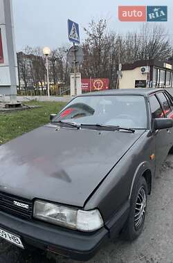 Хетчбек Mazda 626 1986 в Хмельницькому