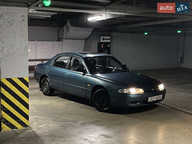 Седан Mazda 626 1994 в Одессе