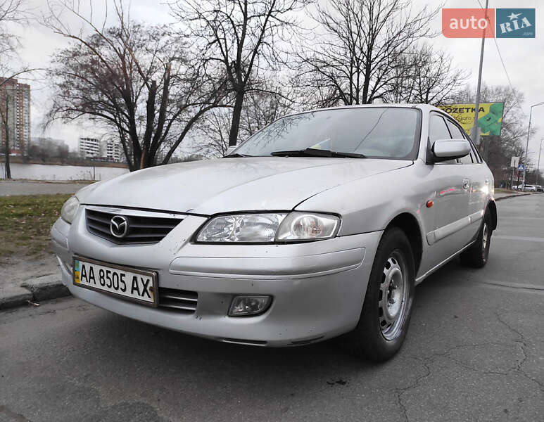 Хэтчбек Mazda 626 2000 в Киеве