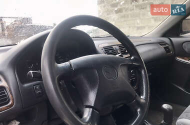 Седан Mazda 626 1997 в Барвінковому