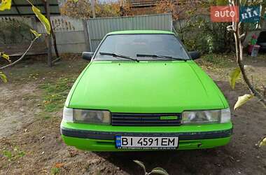 Хэтчбек Mazda 626 1985 в 